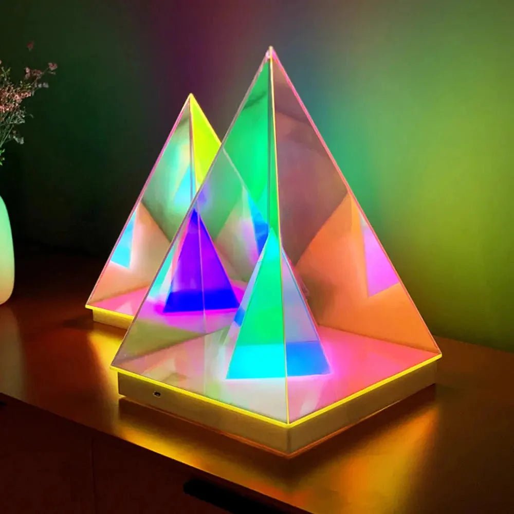 Lampe LED Pyramide/Cube RGB - Déco Gaming