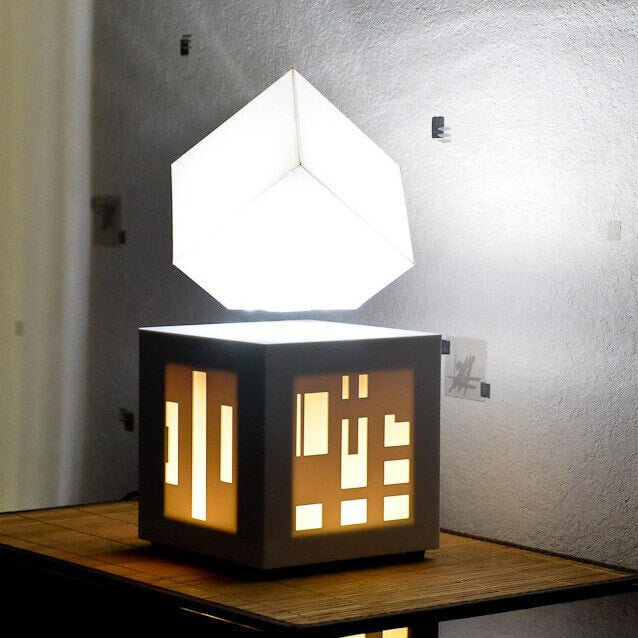 Lampe Lévitation Cube enceinte intégrée - Déco Gaming